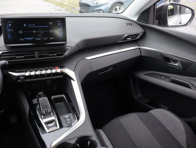 Peugeot 3008  1.5 BlueHDi Active Pack