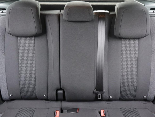 Peugeot 3008  1.5 BlueHDi Active Pack