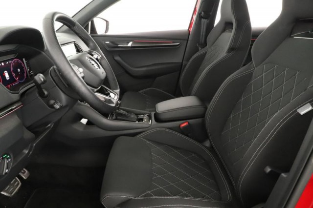 Škoda Karoq  1.5 TSI Sportline