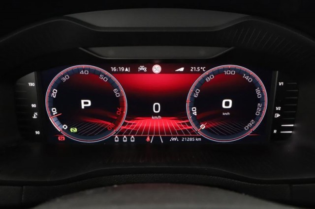 Škoda Karoq  1.5 TSI Sportline