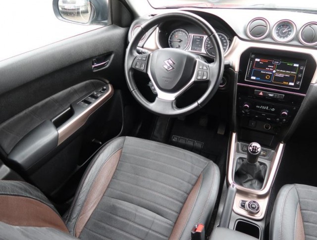 Suzuki Vitara  1.6 VVT 
