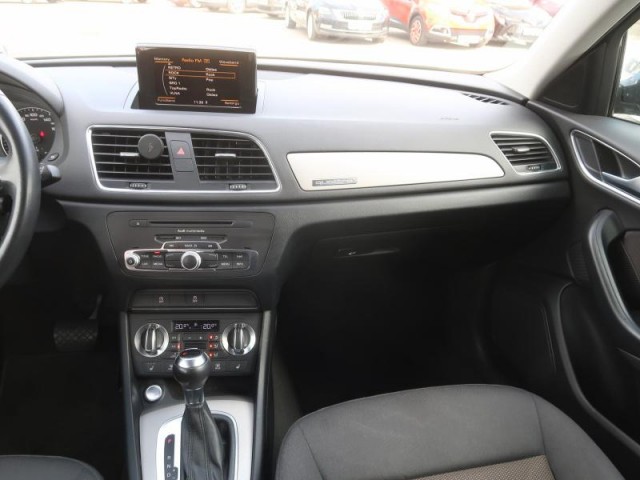 Audi Q3  2.0 TDI 