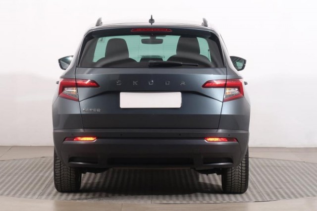 Škoda Karoq  1.0 TSI Ambition Plus