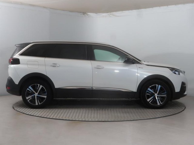 Peugeot 5008  1.5 BlueHDi GT Line