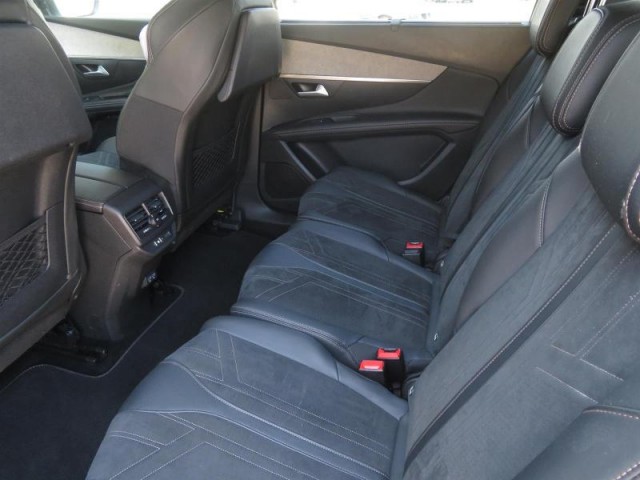Peugeot 5008  2.0 BlueHDi GT Line