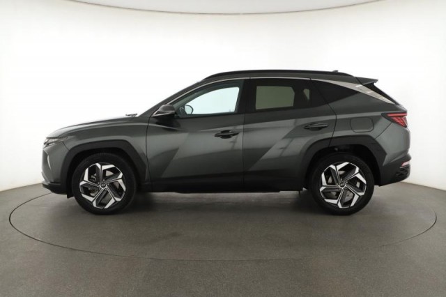 Hyundai Tucson  1.6 T-GDI 48V MHEV 