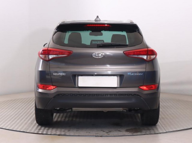 Hyundai Tucson  1.7 CRDi 