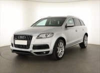 Audi Q7  3.0 TDI S-Line