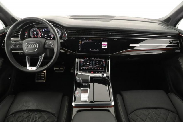 Audi Q7  50 TDI S-Line