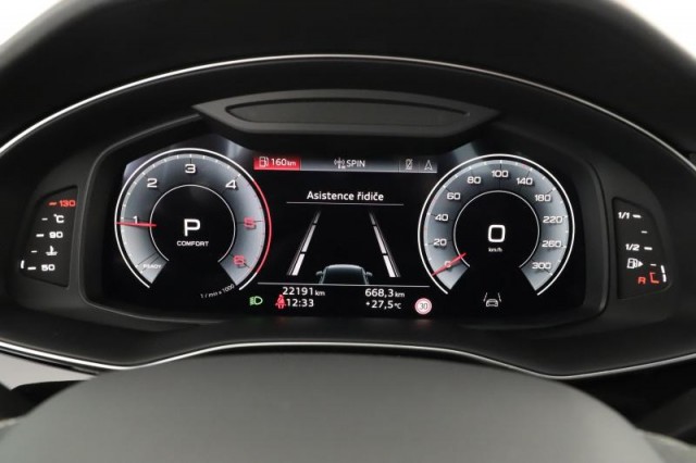 Audi Q7  50 TDI S-Line