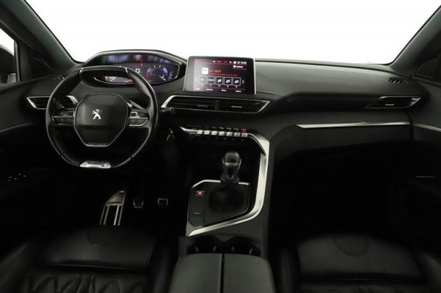 Peugeot 5008  1.5 BlueHDi GT Line
