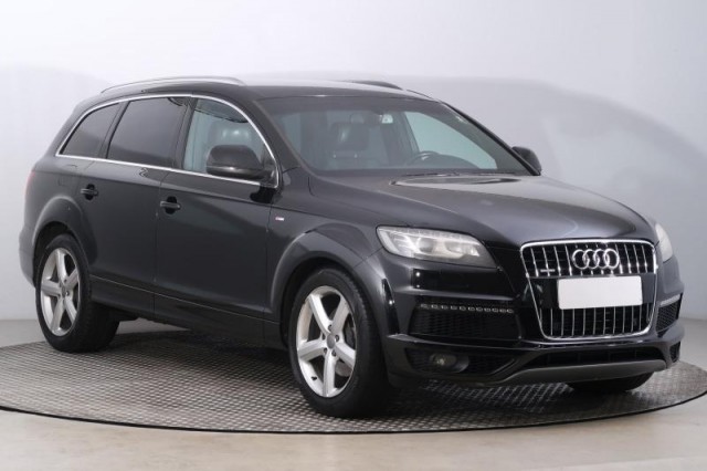 Audi Q7  3.0 TDI 