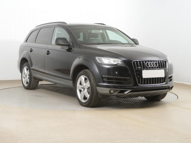 Audi Q7  3.0 TDI 