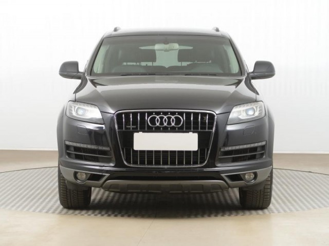 Audi Q7  3.0 TDI 