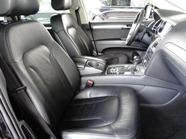 Audi Q7  3.0 TDI 
