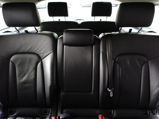 Audi Q7  3.0 TDI 