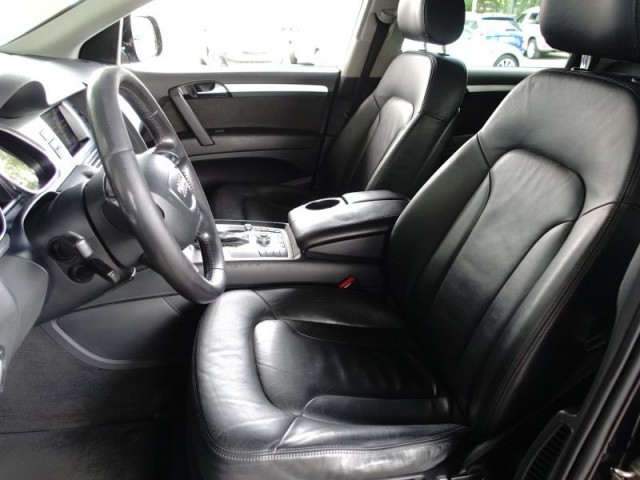 Audi Q7  3.0 TDI 