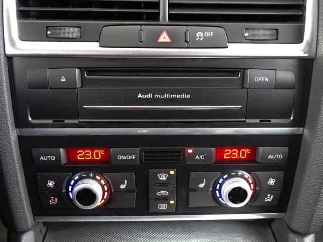 Audi Q7  3.0 TDI 