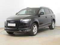 Audi Q7  3.0 TDI 