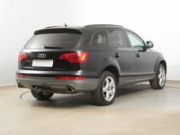 Audi Q7  3.0 TDI 
