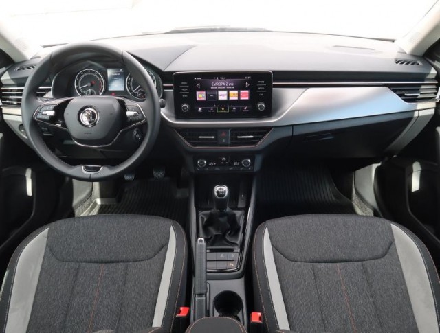 Škoda Kamiq  1.5 TSI 
