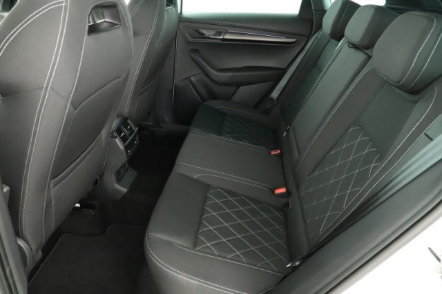 Škoda Karoq  1.5 TSI Sportline