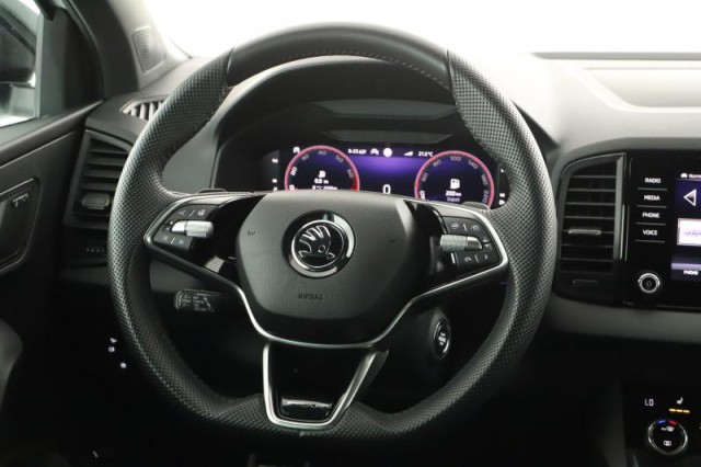 Škoda Karoq  1.5 TSI Sportline
