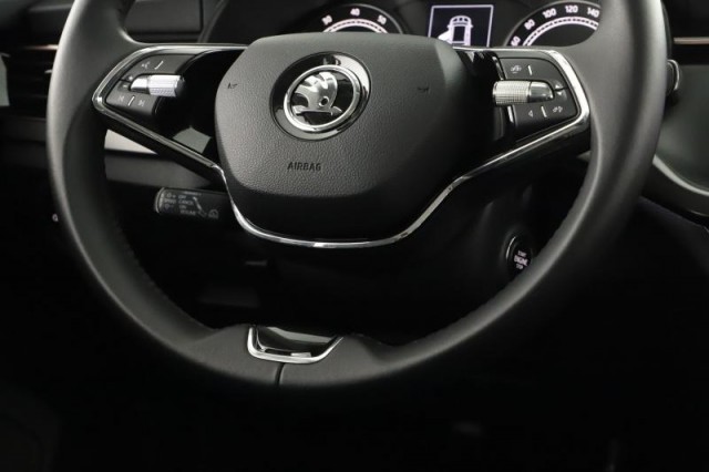 Škoda Kamiq  1.0 TSI Style Plus