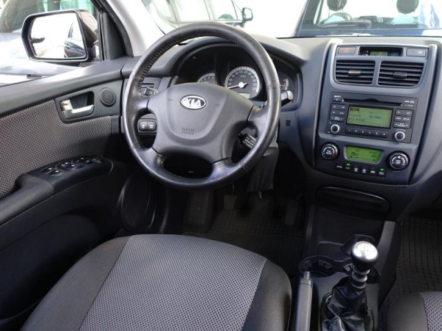 Kia Sportage  2.0 CRDi 