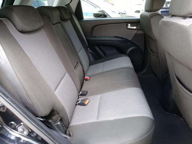 Kia Sportage  2.0 CRDi 