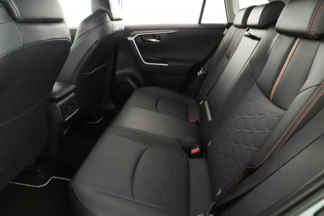 Toyota RAV 4  2.5 Hybrid Adventure