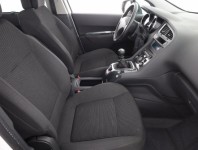 Peugeot 5008  1.6 BlueHDi 