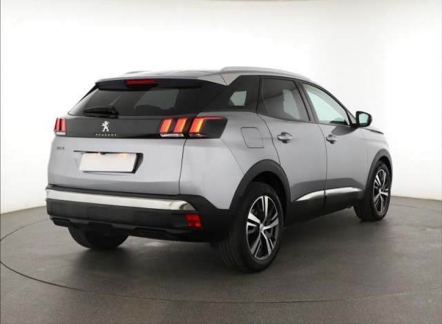 Peugeot 3008  1.6 THP Allure
