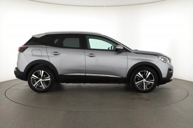 Peugeot 3008  1.6 THP Allure