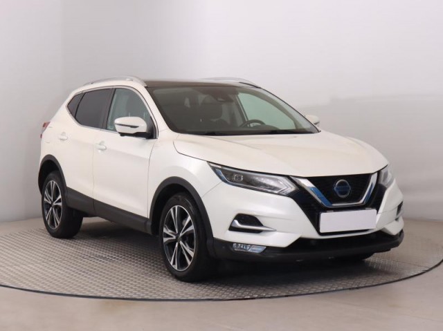 Nissan Qashqai  1.3 DIG-T 
