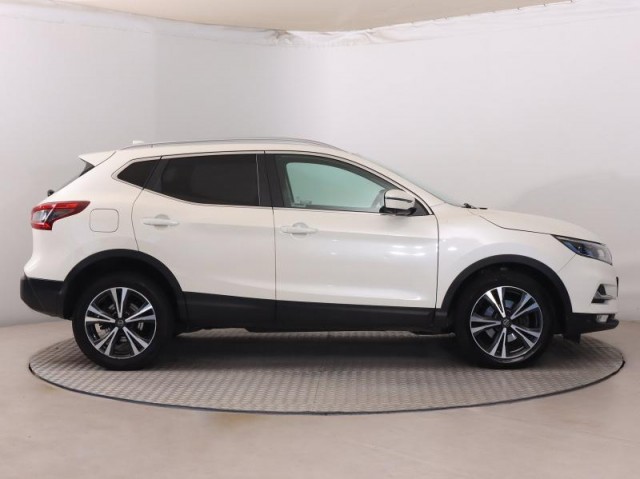 Nissan Qashqai  1.3 DIG-T 