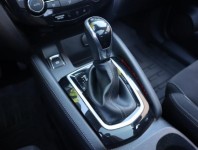 Nissan Qashqai  1.3 DIG-T 