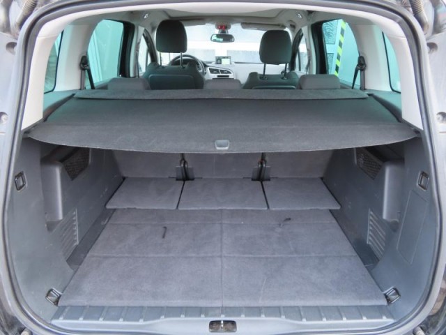 Peugeot 5008  1.6 BlueHDi Active