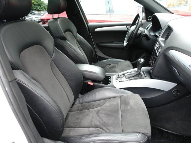 Audi Q5  3.0 TDI sport
