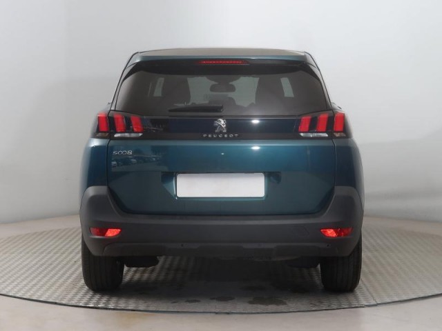 Peugeot 5008  1.5 BlueHDi 