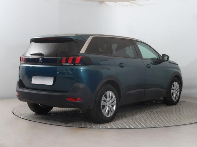 Peugeot 5008  1.5 BlueHDi 