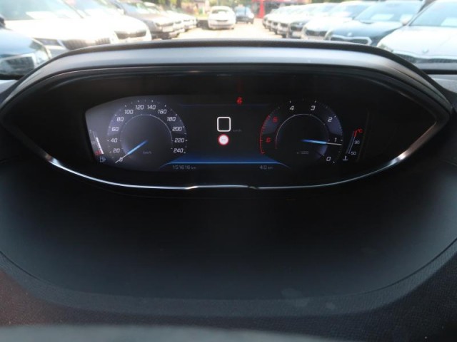 Peugeot 5008  1.5 BlueHDi 