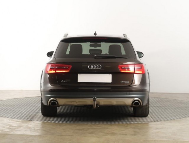 Audi A6 Allroad  3.0 TDI 