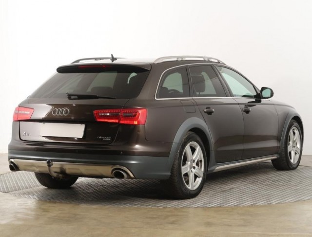 Audi A6 Allroad  3.0 TDI 