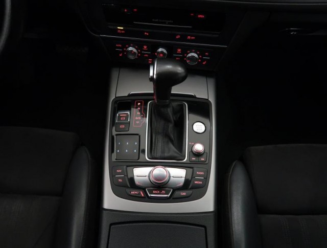 Audi A6 Allroad  3.0 TDI 