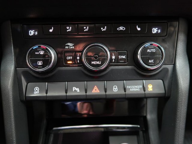 Škoda Karoq  1.6 TDI Ambition Plus