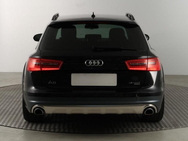 Audi A6 Allroad  3.0 TDI 