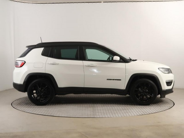 Jeep Compass  1.3 T-GDI 