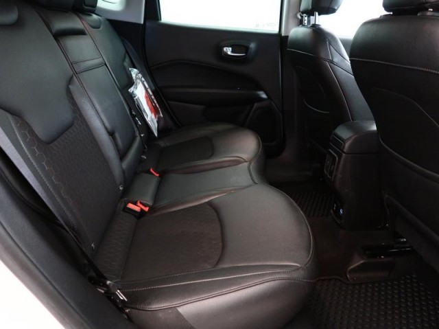Jeep Compass  1.3 T-GDI 