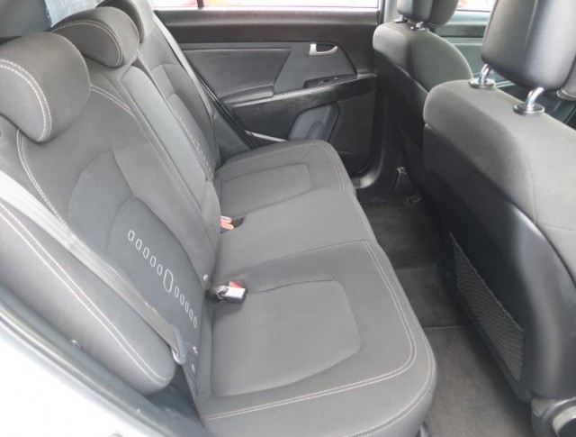 Kia Sportage  2.0 CRDi Active